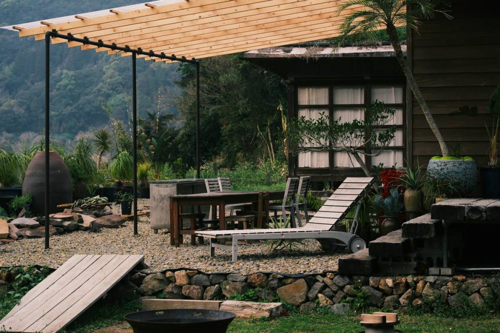 Outdoors Patio Furniture Patio Umbrellas: 7 Proven Tips to Avoid Costly Mistakes